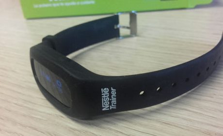 Pulsera Neslé Trainer Encendida