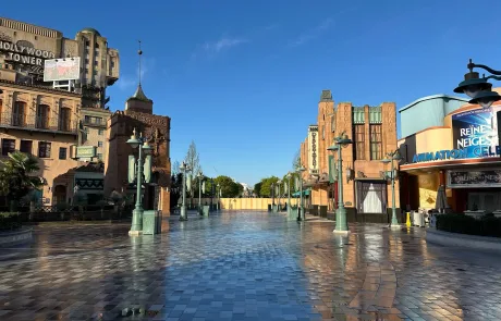 Word Premier Plaza - Disney Aventure World