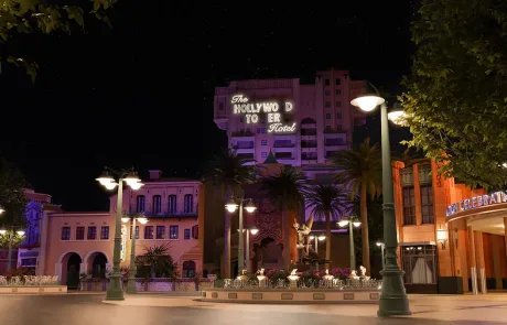 Word Premier Plaza - Disney Aventure World