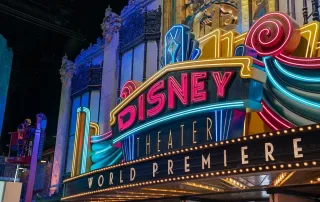 Disney Theater dentro del Word Premiere