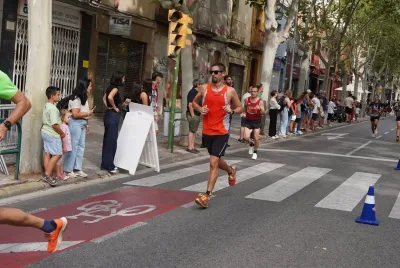 Cursa Festa Major Sabadell 2025 - KM 5 - Separación para vuelta 2