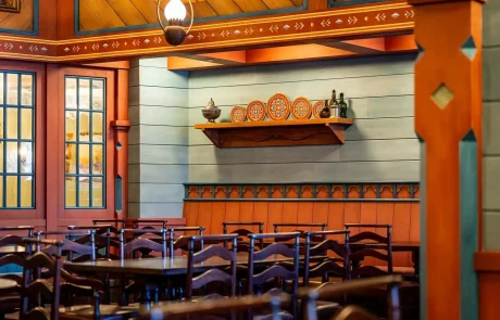 Nordic Crowns Tavern - World Of Frozen - Disneyland París