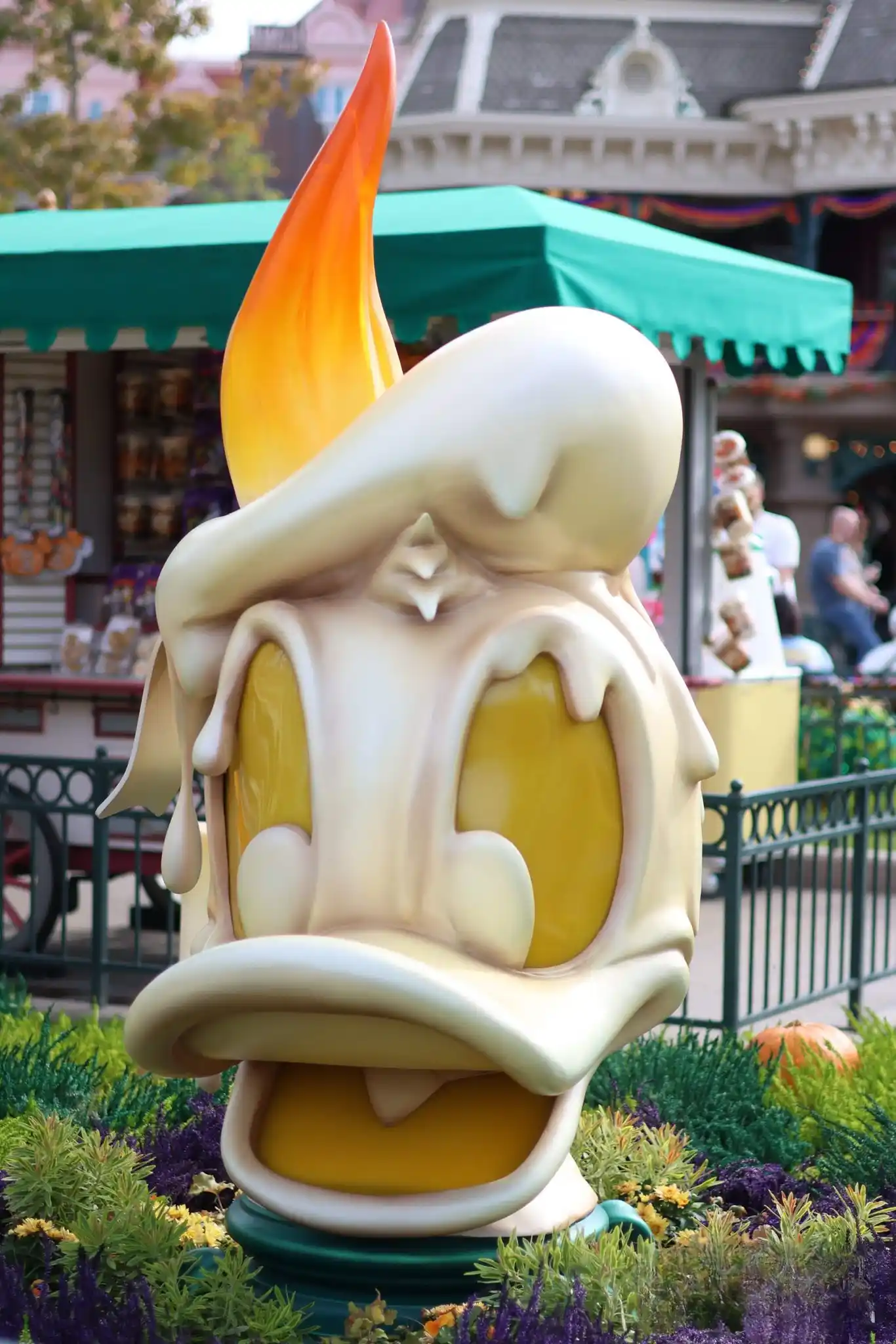 Halloween en Disneyland Paris 2026 - Decoración velas y calaberas Mickey, Minnie, Donald y Goofy